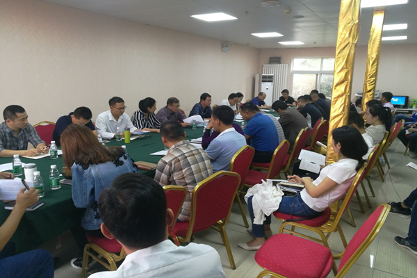 开云球赛_开云(中国)
召开西站路道路工程结算审计动员大会